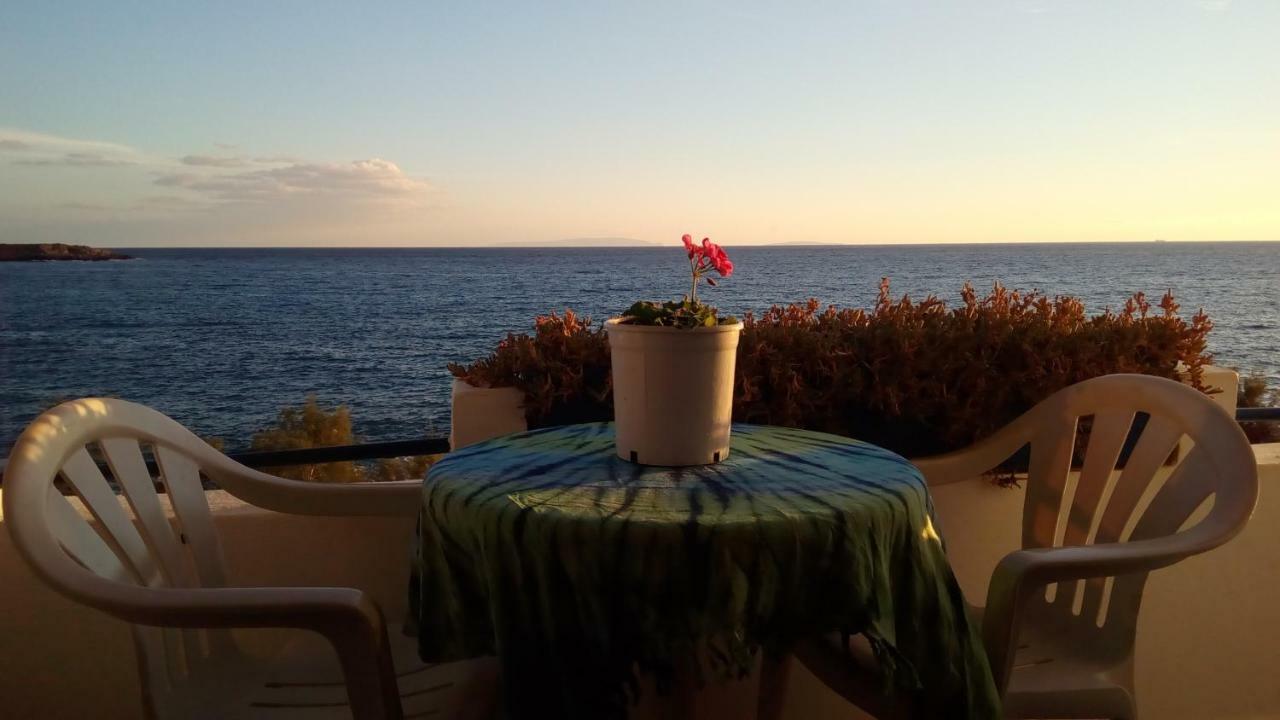 Taverna Akrogiali Loutro Exterior foto
