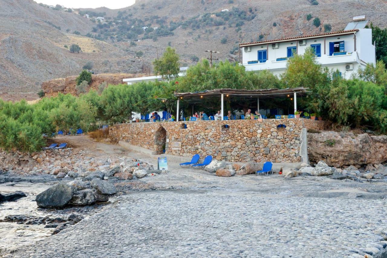 Taverna Akrogiali Loutro Exterior foto