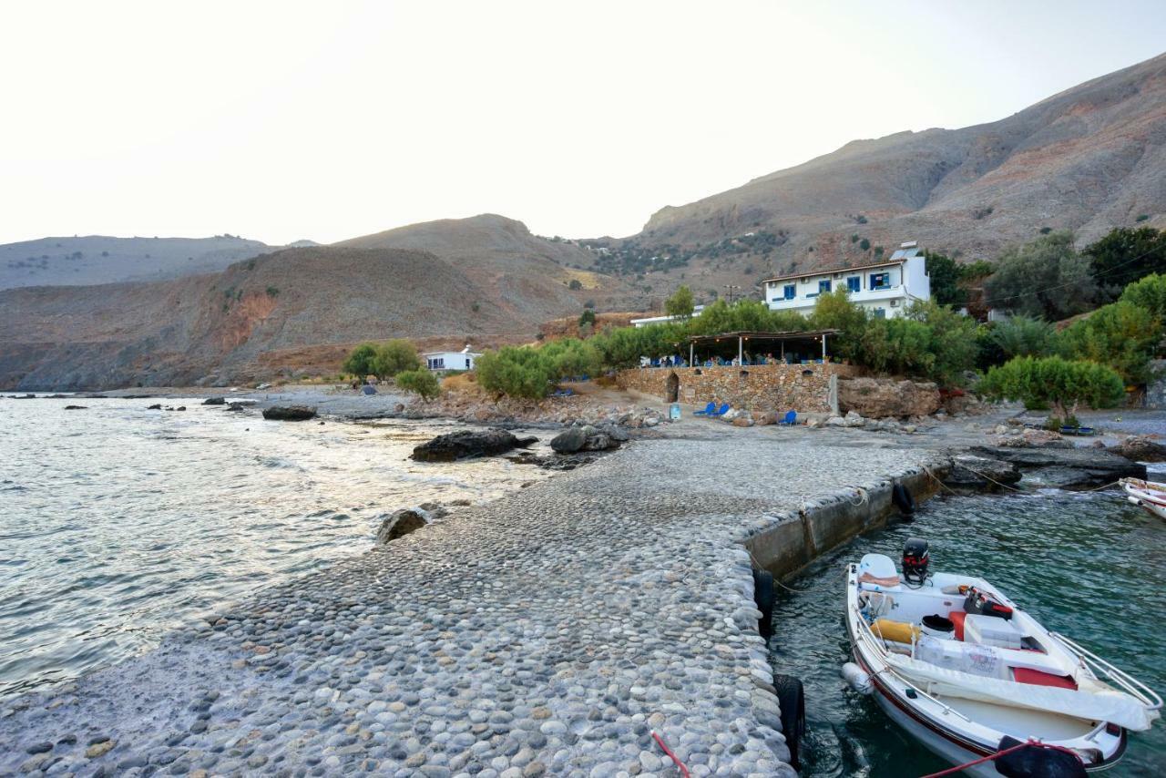 Taverna Akrogiali Loutro Exterior foto